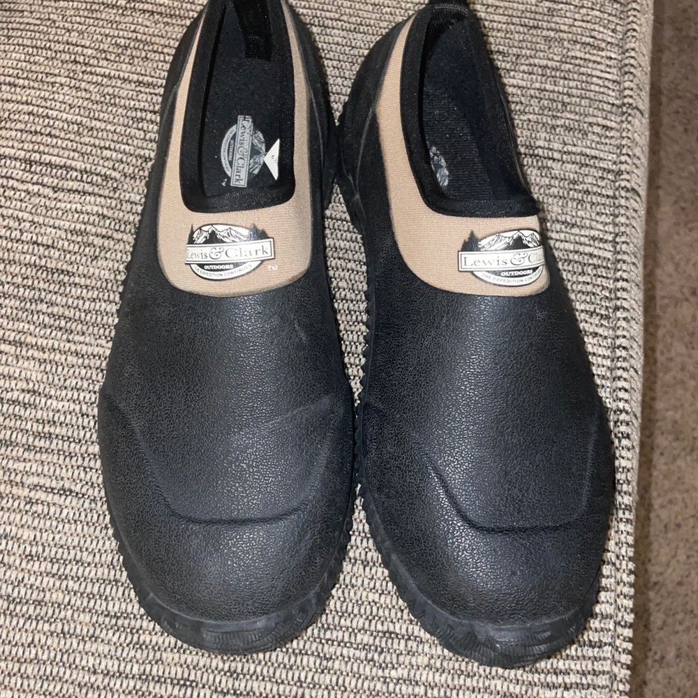 Clarks Black and Tan Slip-On Shoes